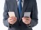 スマホの2台持ちに関しては、仕事がデキそうかデキなそうか「どちらとも言えない」人が67.4%と、あまり判断材料にはされていないようだ